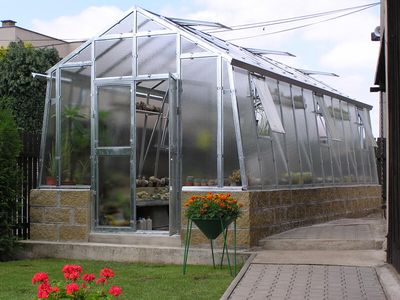 Gardn HOBBY 650 - Glasgewächshaus mit 60 cm Türverlängerung